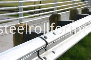 Highway W Beam Fence Membentuk Mesin-Crash Barrier Roll Forming Machine